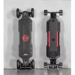 Skateboard électrique Evolve Diablo Carbon, avec une vitesse maximale de 50 km/h et une puissance de 7000W