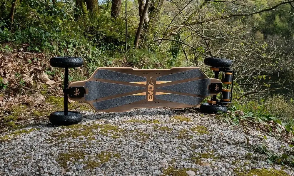Skateboard électrique Xplorer V2 PRO EDPM homologué route Gear Drive Gold