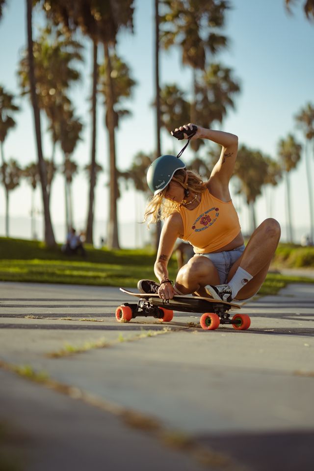 3000W 6368 Brushless Evolve Stoke X-Motoren, die eine Gesamtleistung von 6000 W anbietet, um schnelle Beschleunigungen und präzise Kontrolle zu bieten