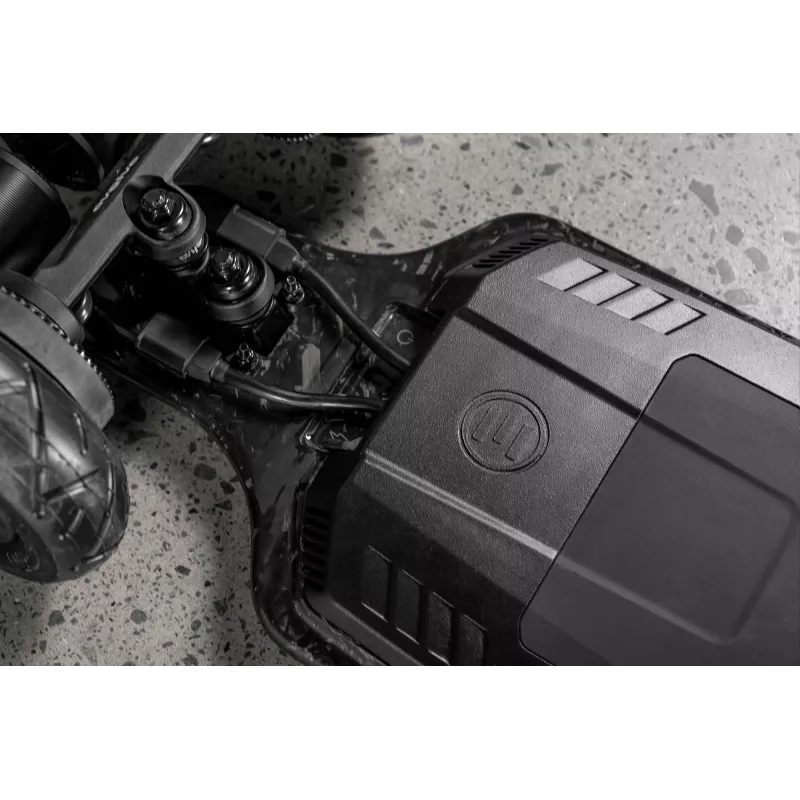 EFOC 2.0 controller en Samsung 50S batterij van de Diablo Carbon