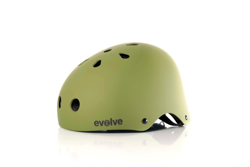 Casco Evolve skateboard elettrico