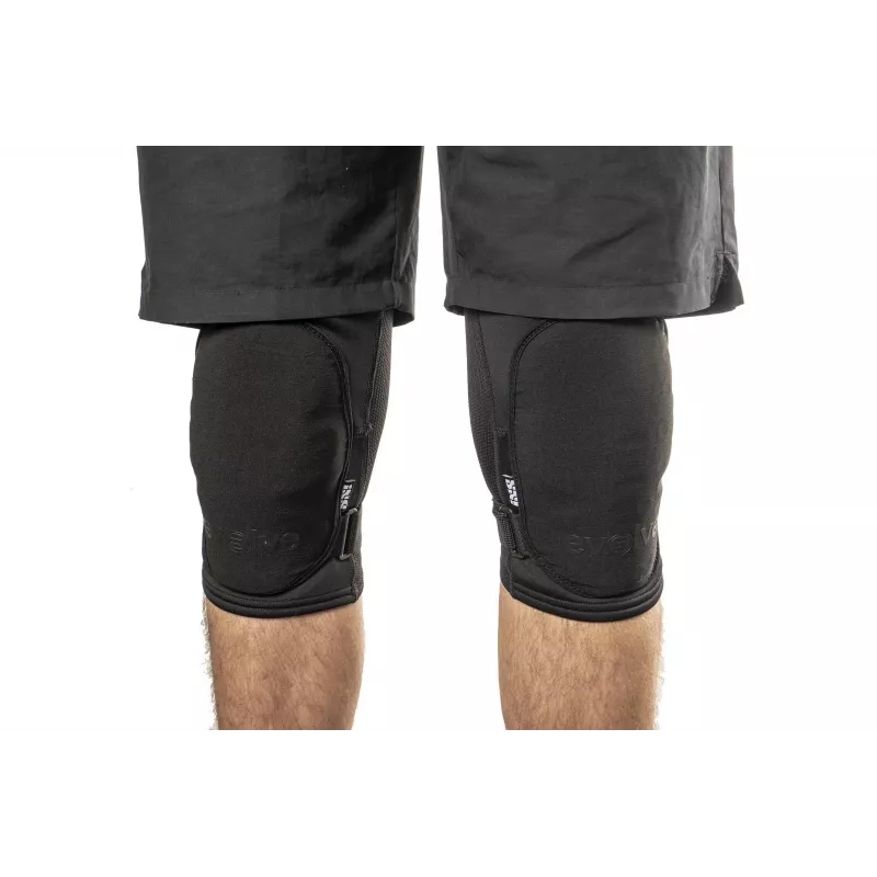 Ginocchiere iXS indossate