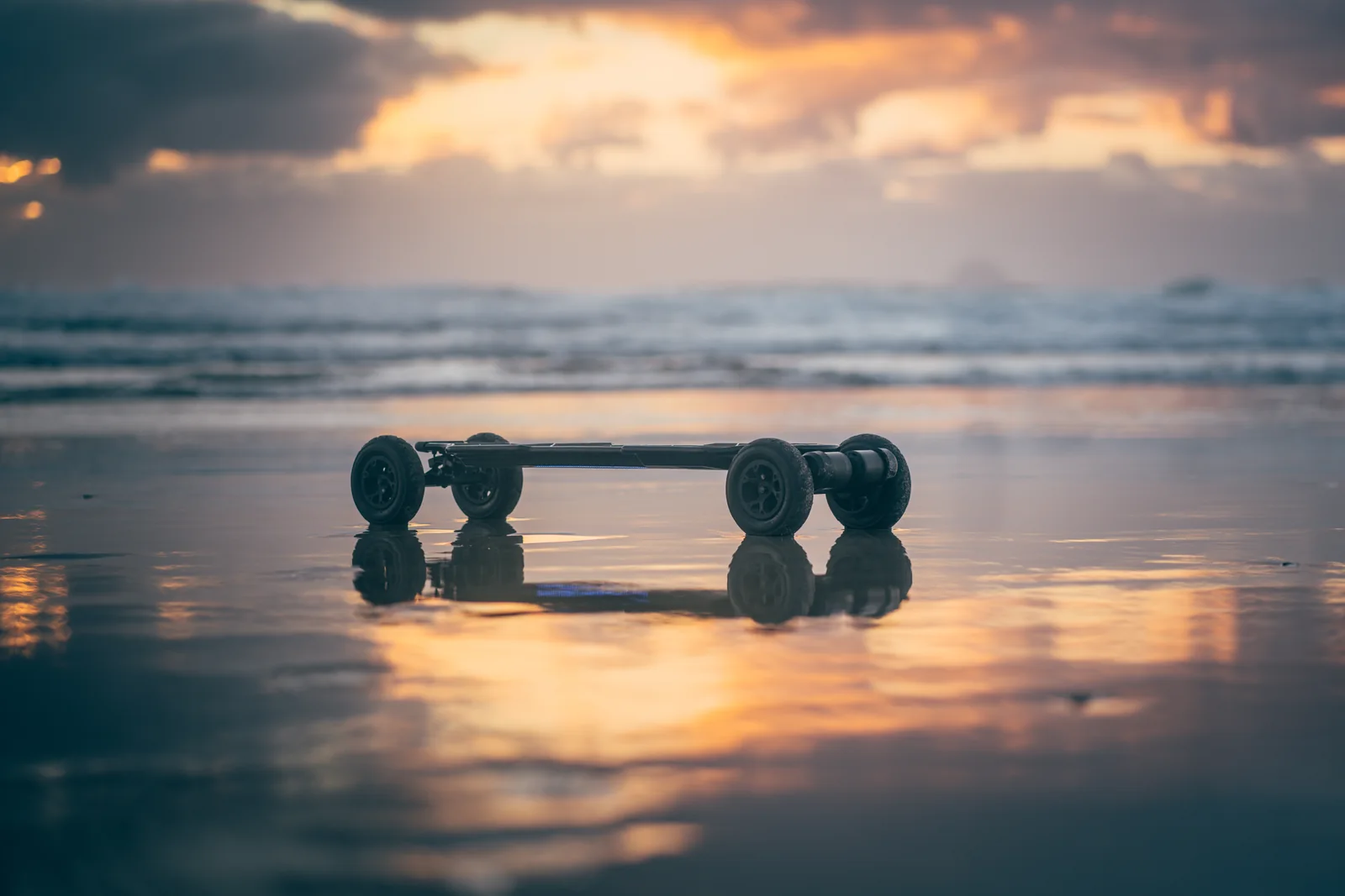 El veredicto - skate eléctrico Evolve al atardecer