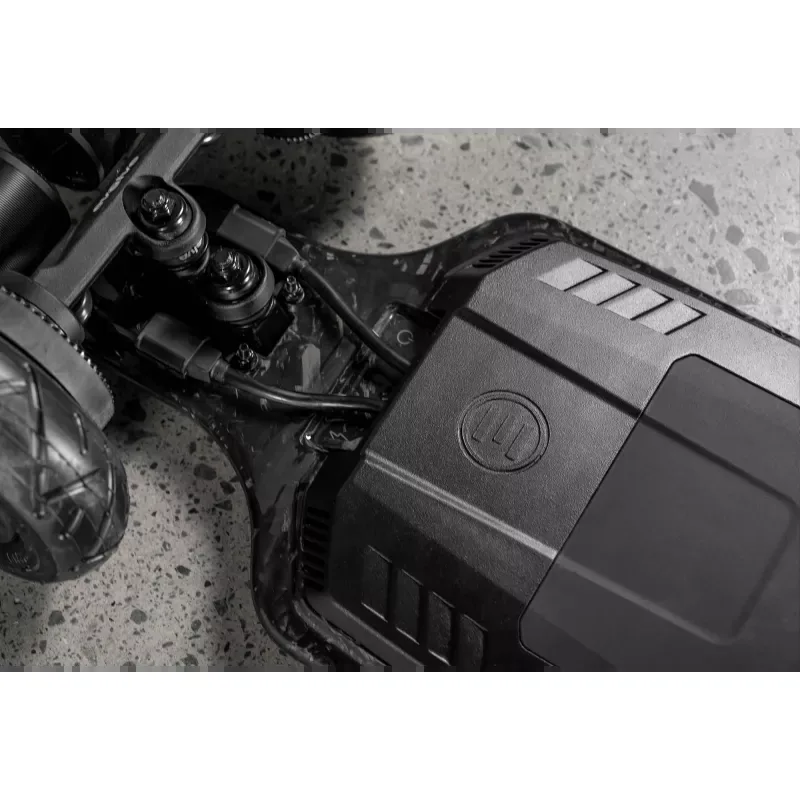 Contrôleur EFOC 2.0 et batterie Samsung 50S du Diablo Carbon