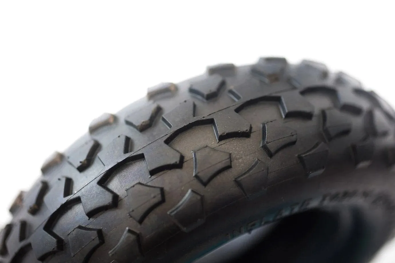 Off-Road Tires (175mm / 7 inches), view 3