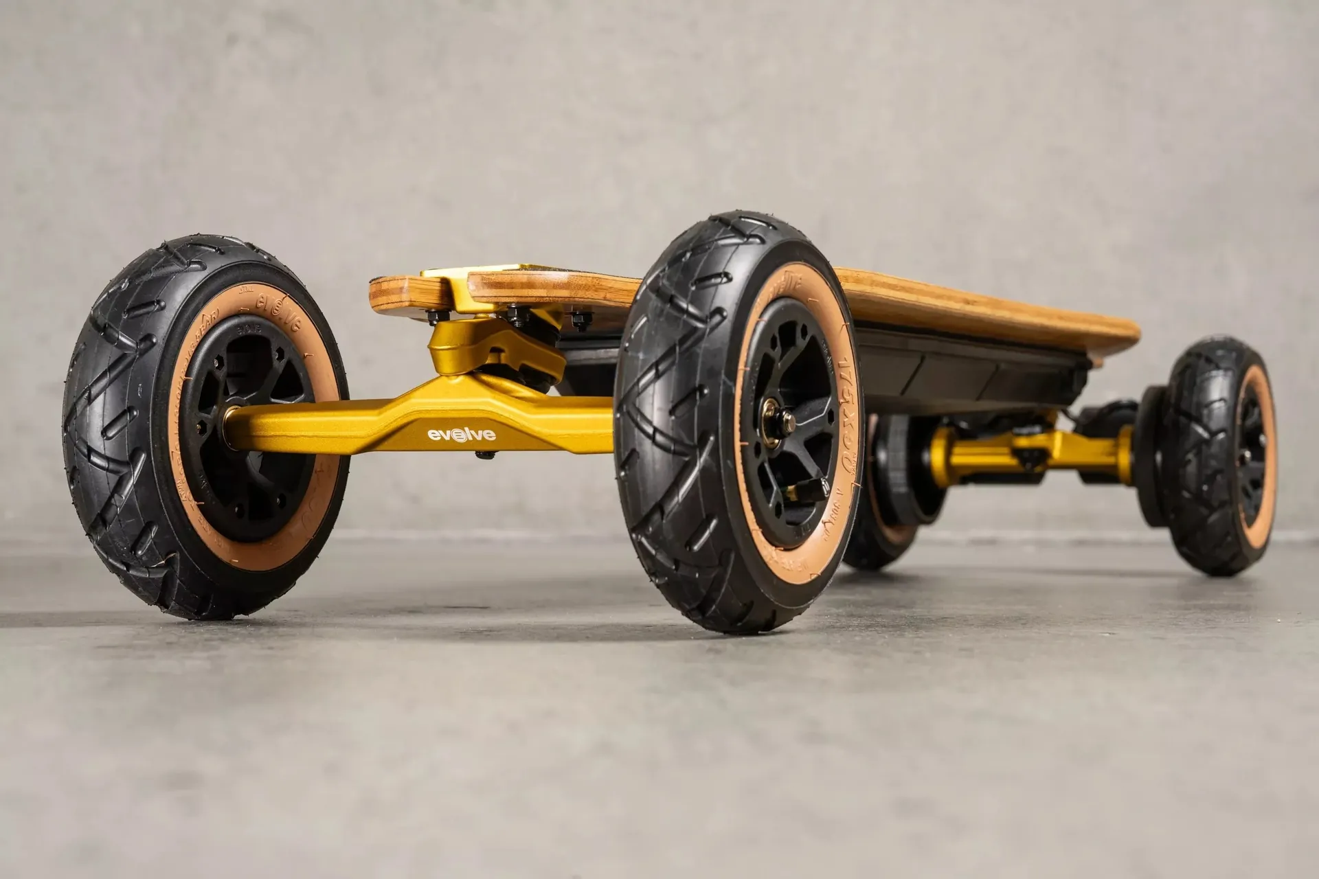 Fusion - Road-Legal Version, view 1