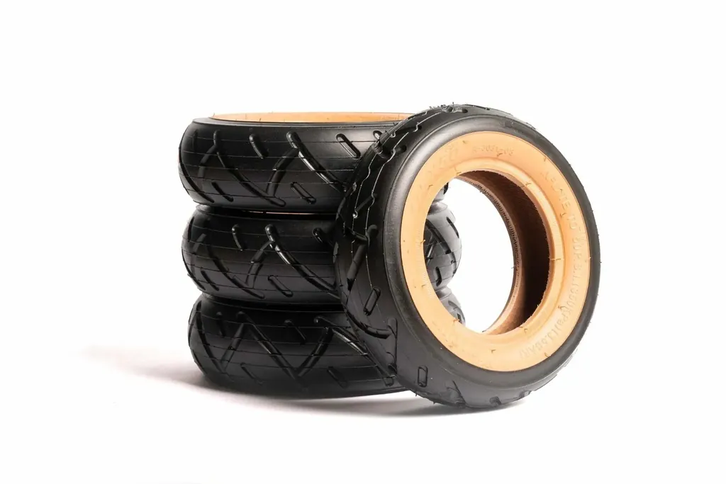All-Terrain Tires (175mm / 7 inches) (Surge / Black)